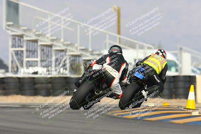 media/Feb-03-2024-SoCal Trackdays (Sat) [[767c60a41c]]/11-Turn 16 (2pm)/